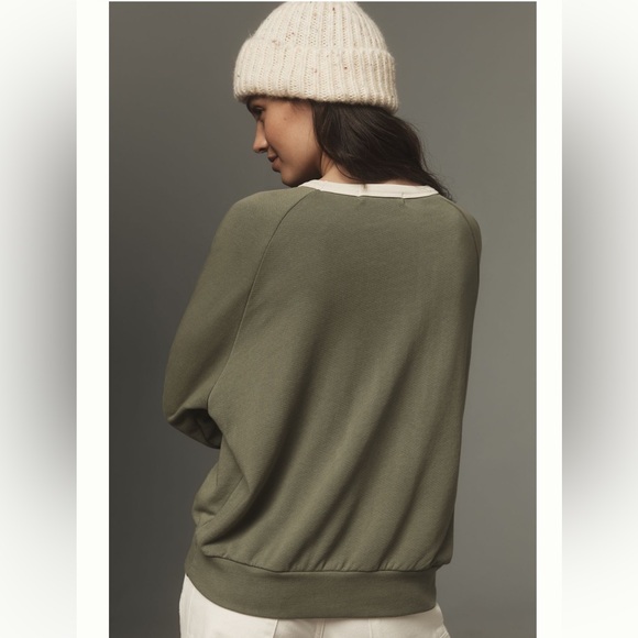 Anthropologie LetLuv heart ringer graphic sweatshirt in avocado 🥑 - Picture 4 of 9